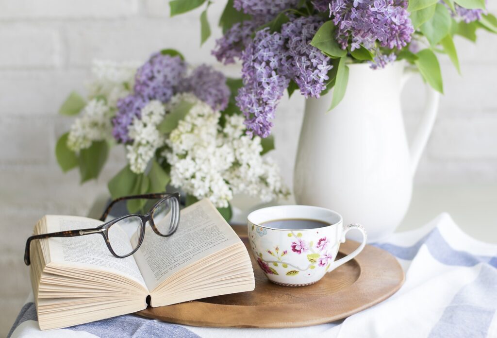 coffee, book, flowers-2390136.jpg